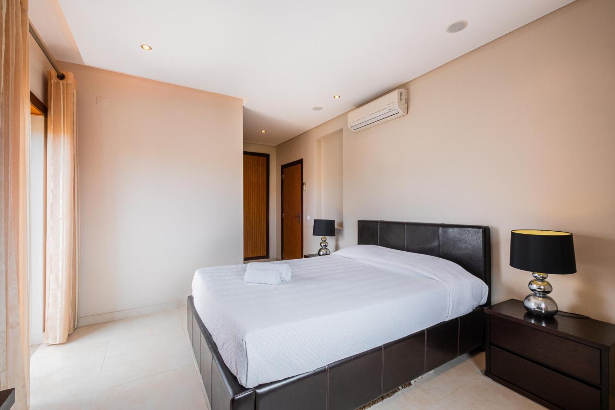 Capetown Marina Luxury Villa - Private Pool 阿尔布费拉 外观 照片