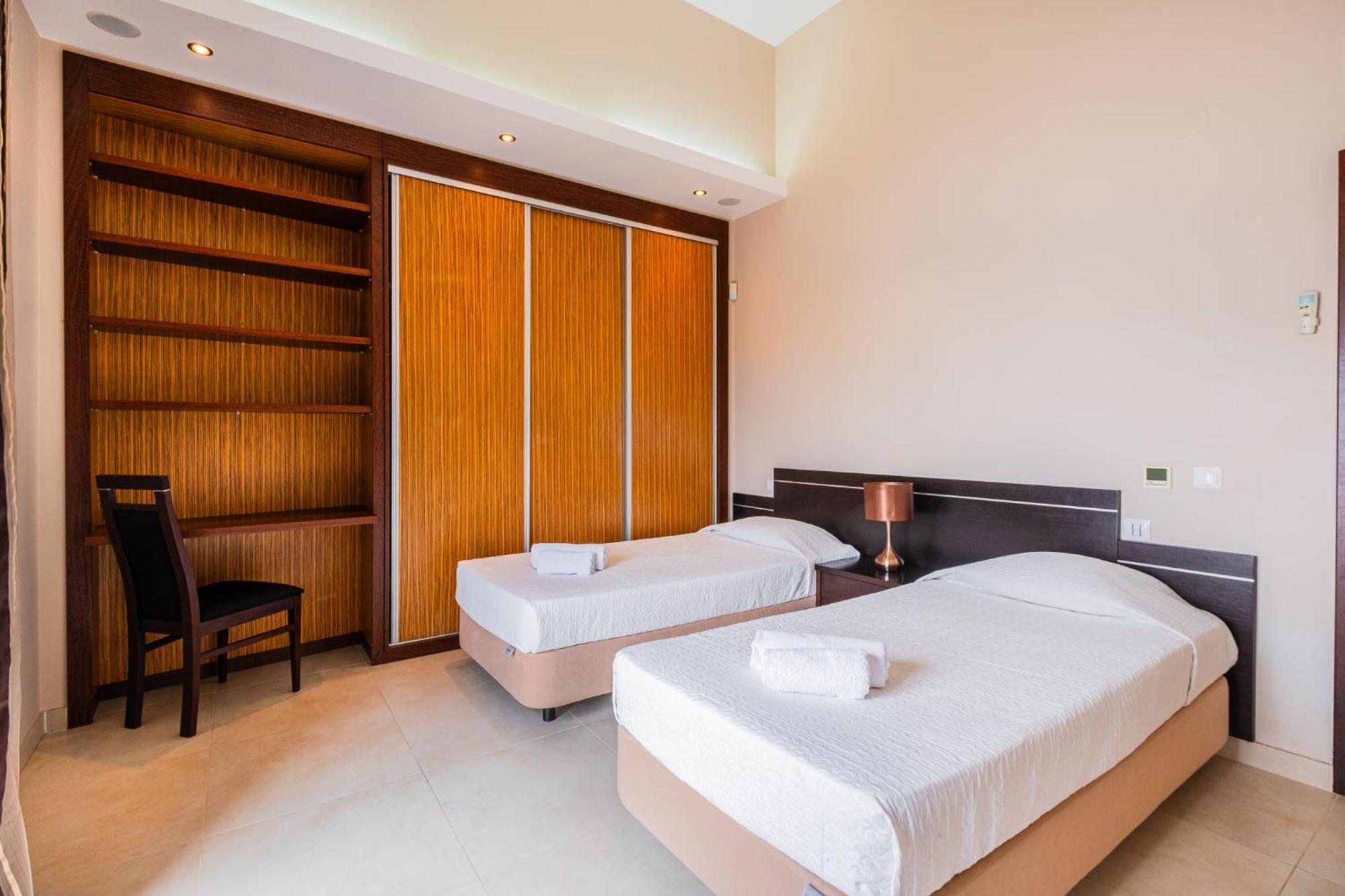 Capetown Marina Luxury Villa - Private Pool 阿尔布费拉 外观 照片